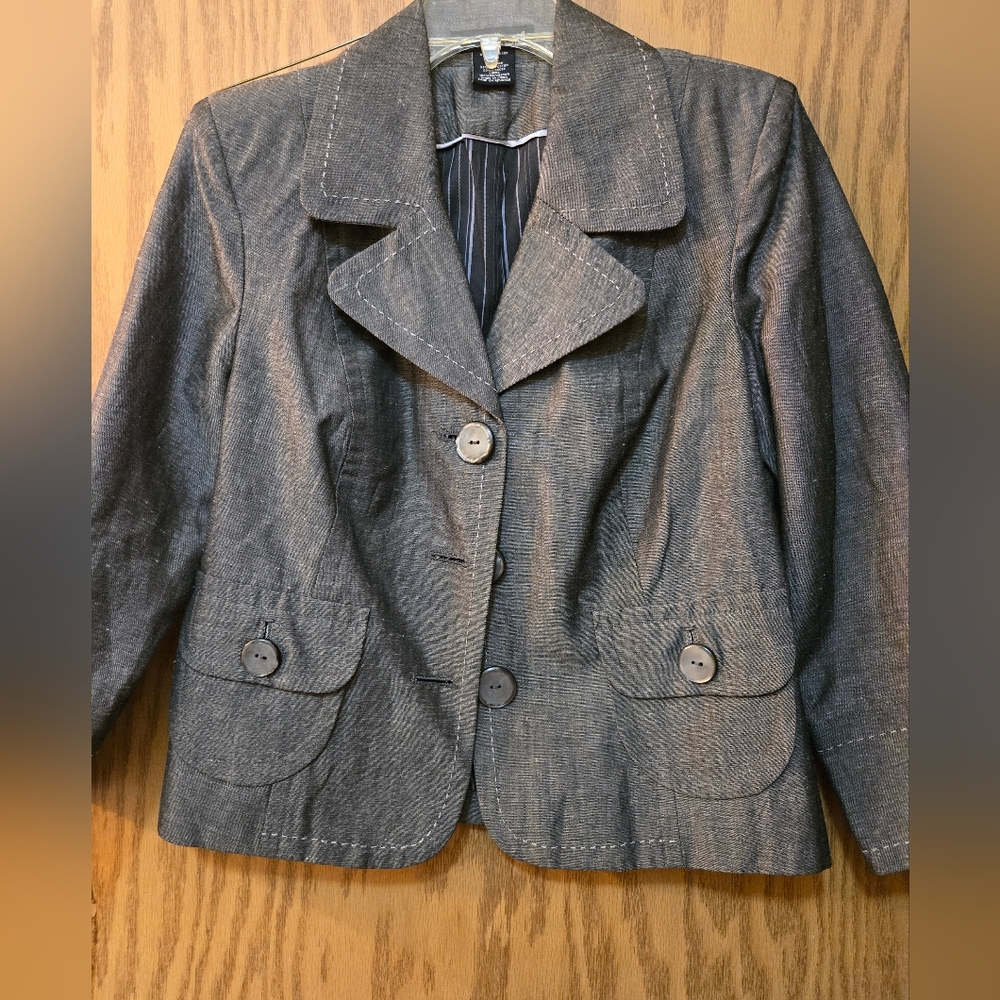 Very cute, dark gray ladies blazer jacket.